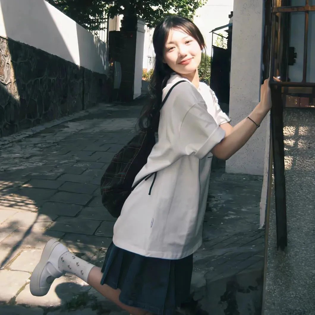 白船
